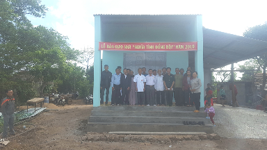 Hội cựu chiến binh huyện Ea H'Leo bàn giao nhà "Nghĩa tình đồng đội"