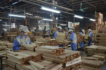 Huyện Ea H’Leo thực hiện các giải pháp tháo gỡ khó khăn cho sản xuất kinh doanh, bảo đảm an sinh xã hội ứng phó với dịch Covid-19