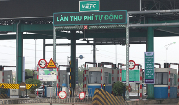Thu phí dịch vụ sử dụng đường bộ theo hình thức điện tử không dừng