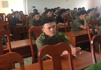 Công an huyện Ea H’leo khai giảng lớp tập huấn nghiệp vụ cho Công an viên thôn, buôn trên địa bàn huyện