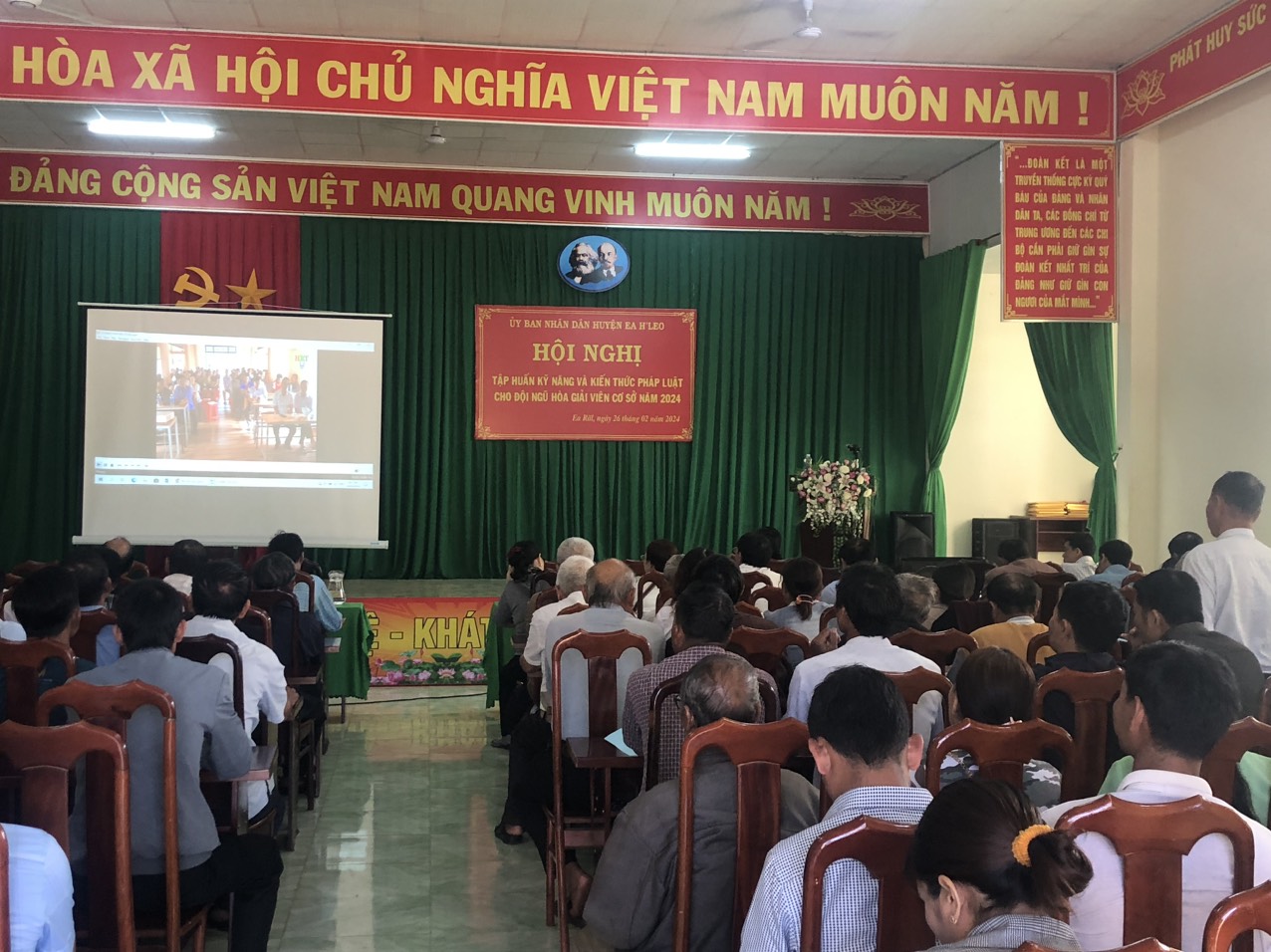 Hội nghị tập huấn kỹ năng và kiến thức pháp luật cho đội ngủ hòa giải viên ở cơ sở năm 2024