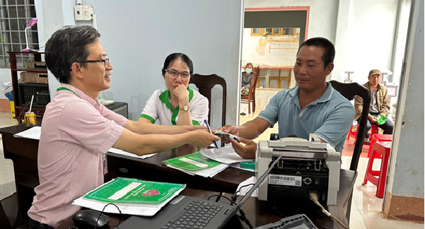 Phòng giao dịch Ngân hàng chính sách huyện Ea H’Leo giải ngân 6,7 tỷ đồng hỗ trợ tạo việc làm, duy trì và mở rộng việc làm