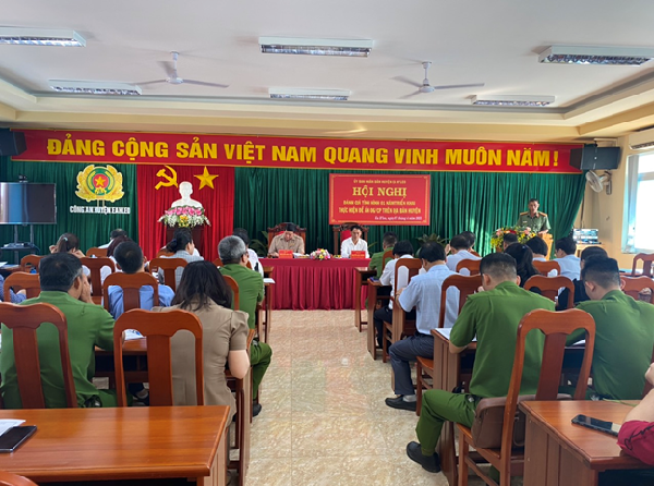 UBND huyện Ea H’Leo tổ chức Hội nghị đánh giá tình hình 01 năm triển khai thực hiện đề án 06