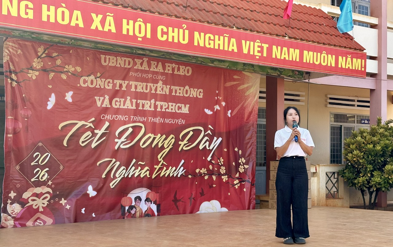 z7468090157072_2eeaf11bd2fe7f8dc47604a428054134