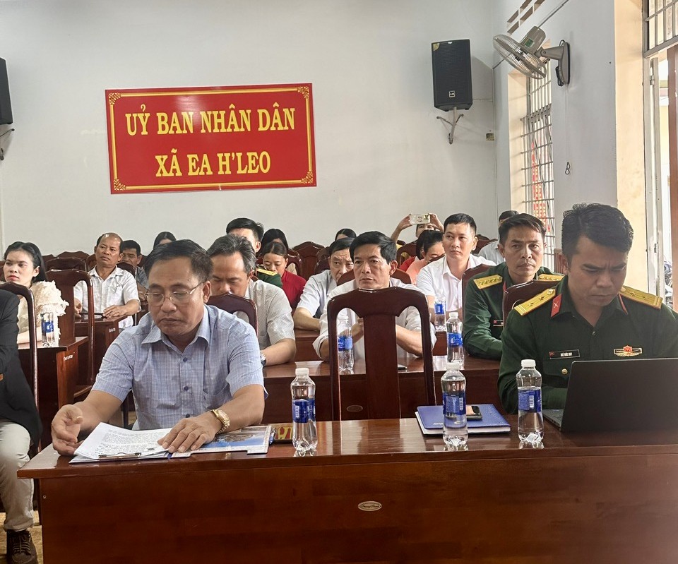 z7566774231775_3a278cdafb6c64100865a1f2d3ee59fa