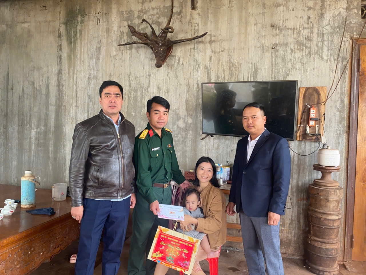 z7516816336766_bb302d3c4149041238bb5e897282ad50