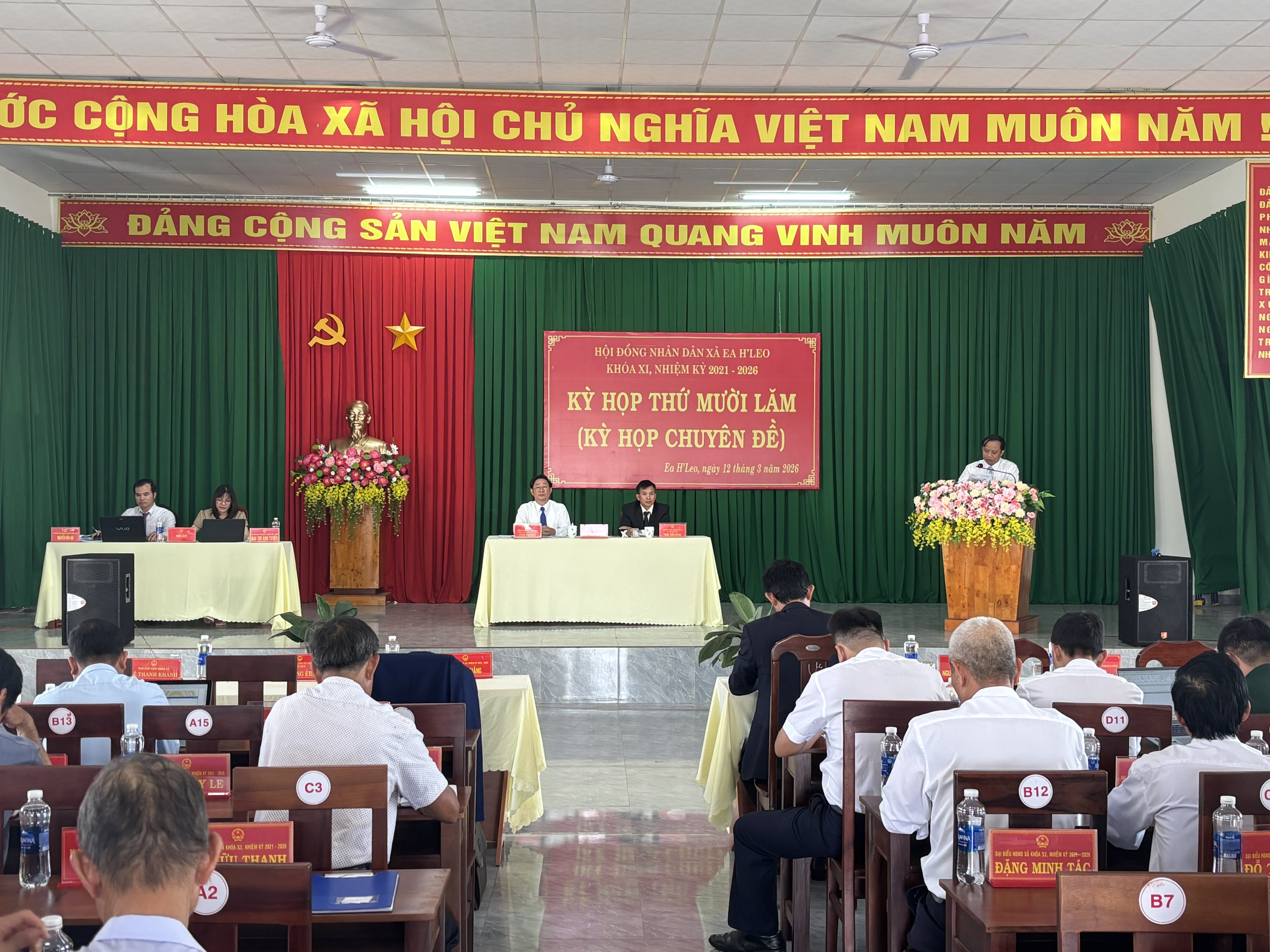 z7613354062961_ebdfeefeaca6c07a6a008fbdc0d1b2ff