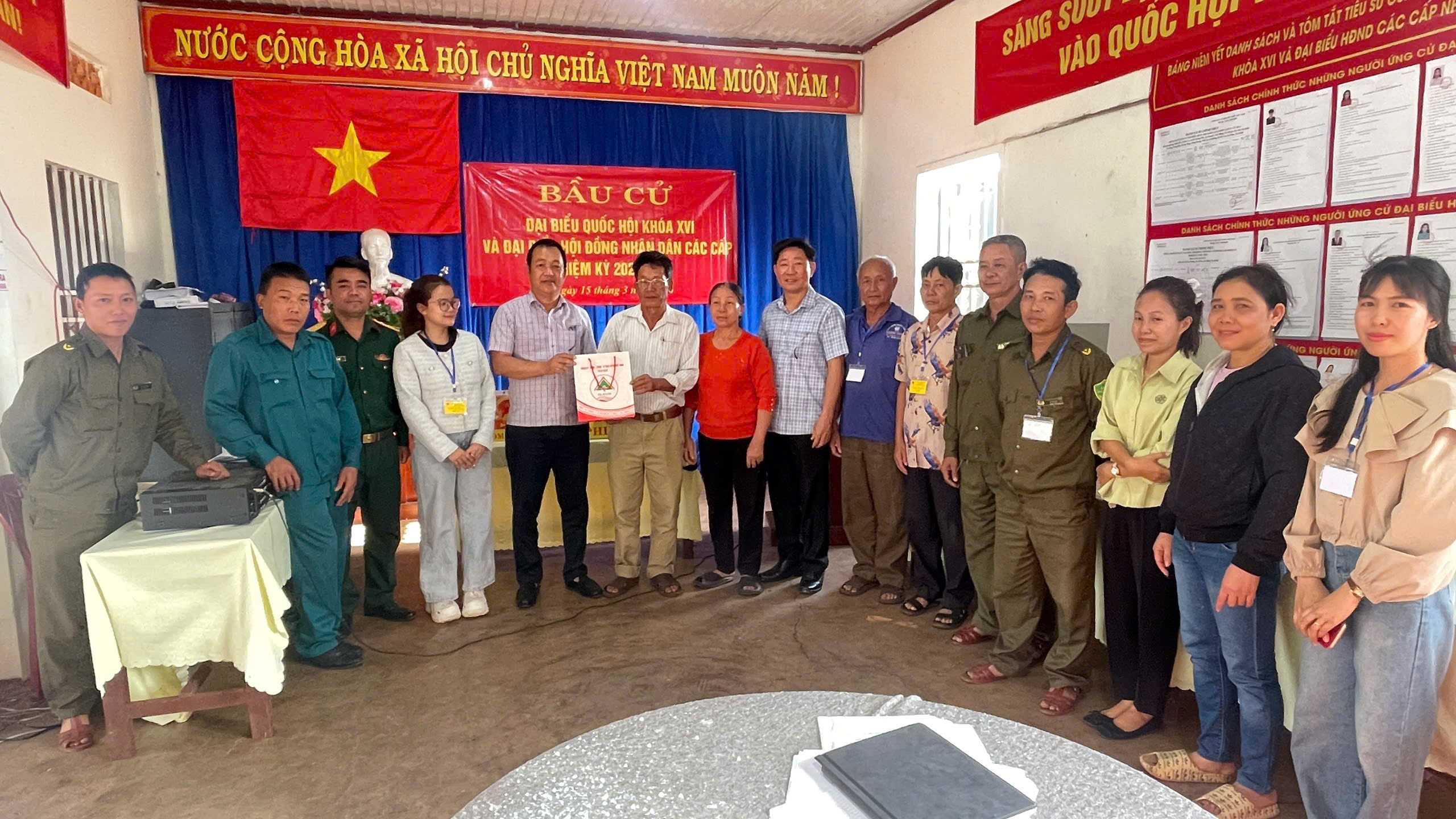 z7620381912433_2439070aa9572bd1b2596101fd6f9edf