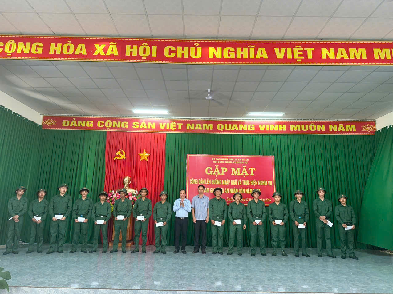 z7579166562901_47458ad01843be9635451aa41989aaab