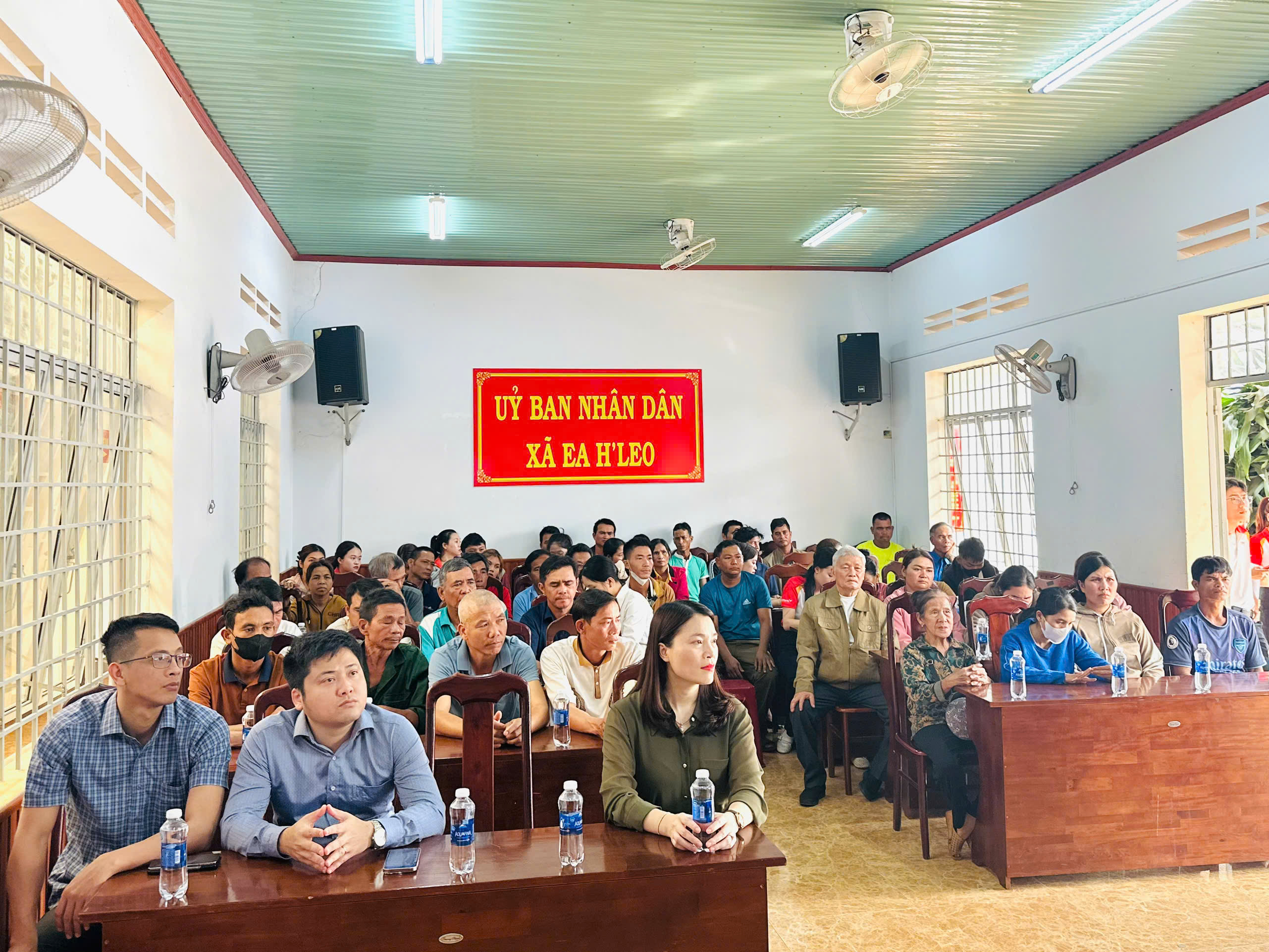 z7710170058915_53be3d7ccf9cd339a2832045ae3def61