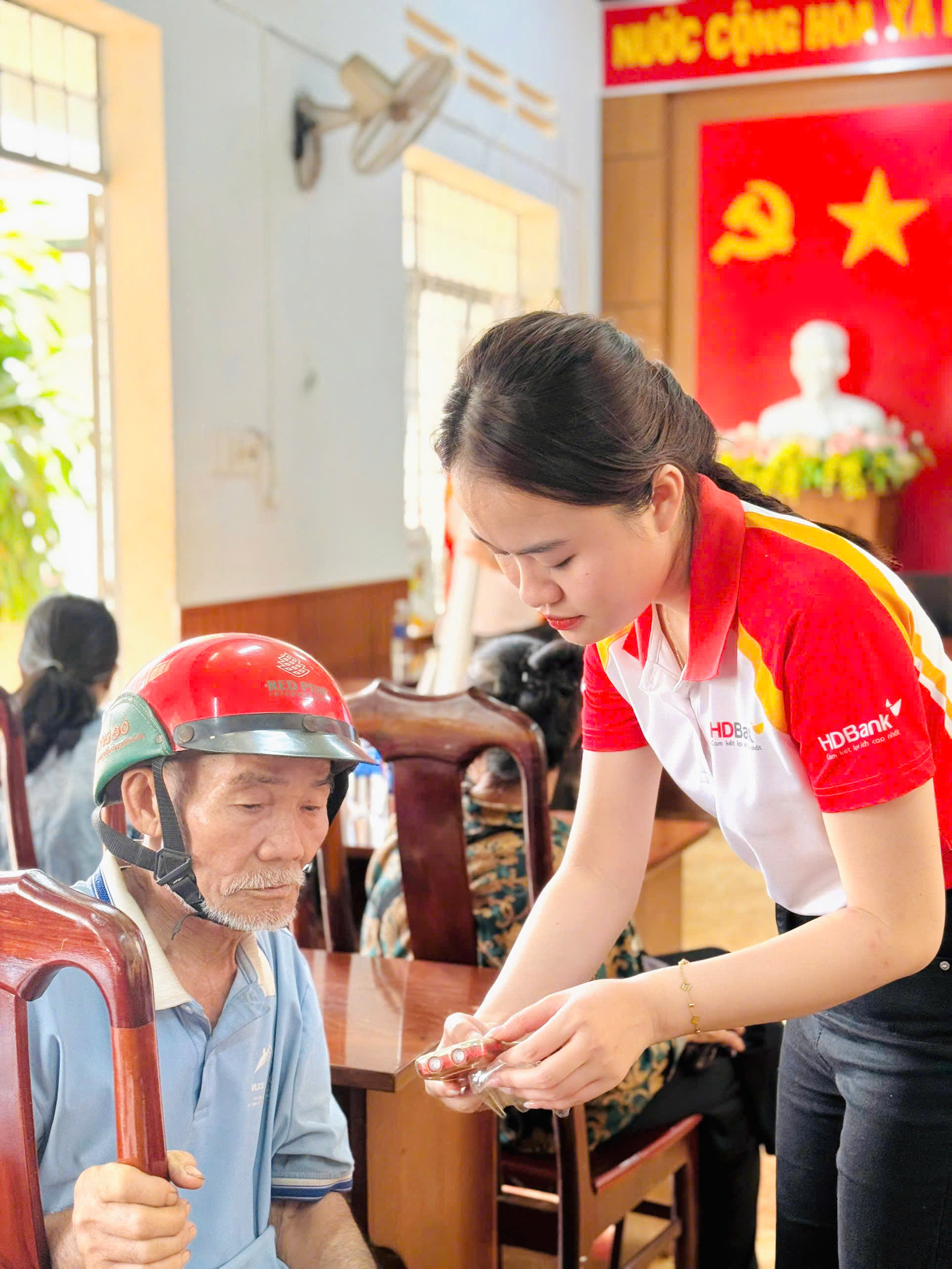 z7710385777371_f0f9cb1e9c9c414e1172bd92c16ba149