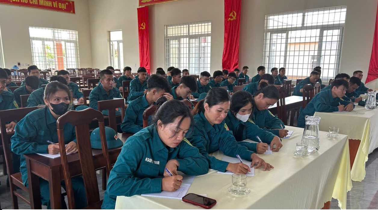 Học lý thuyết