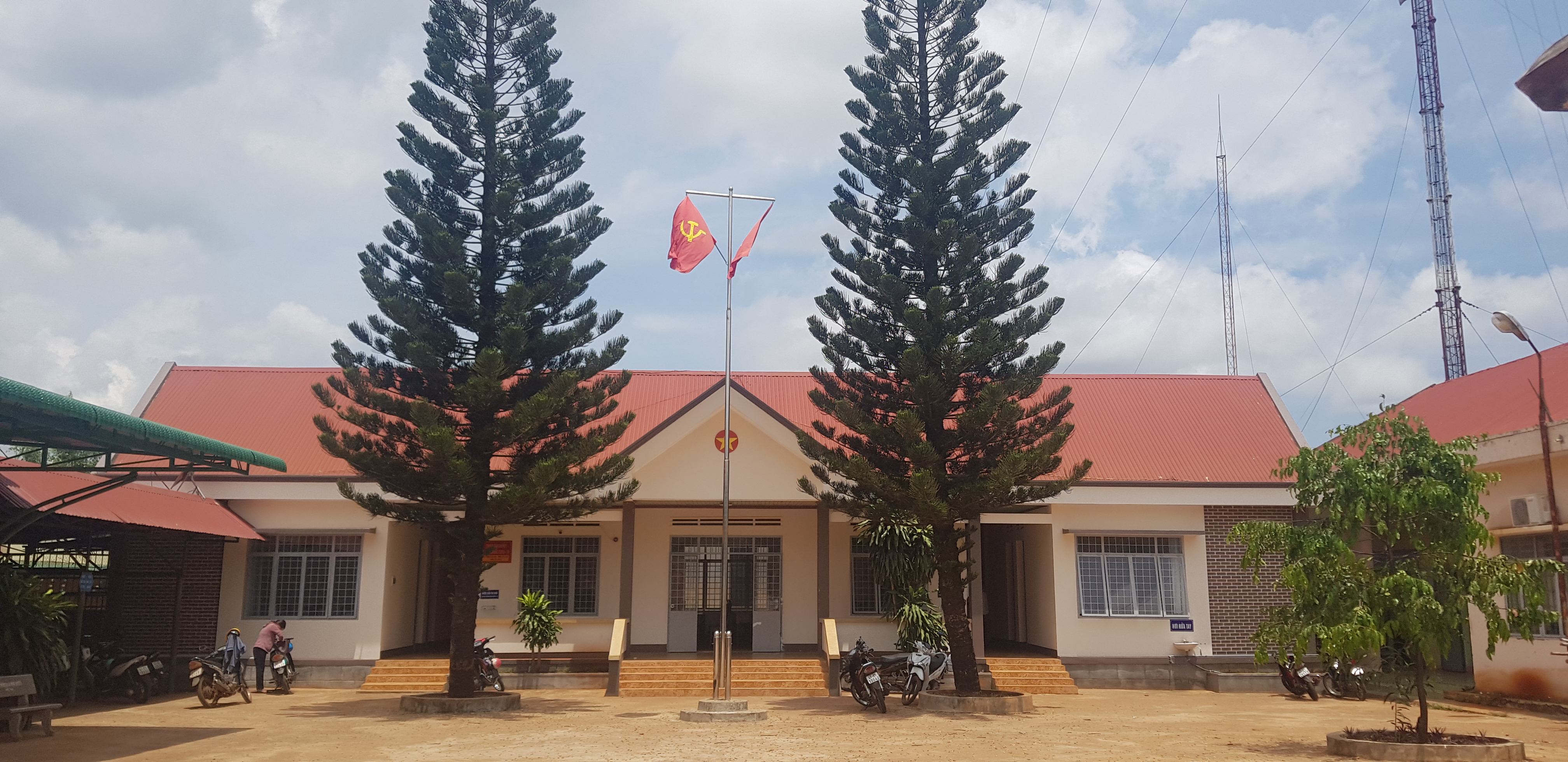 Tiếp tục đẩy mạnh chương trình về xây dựng  nông thôn mới để về đích năm 2022