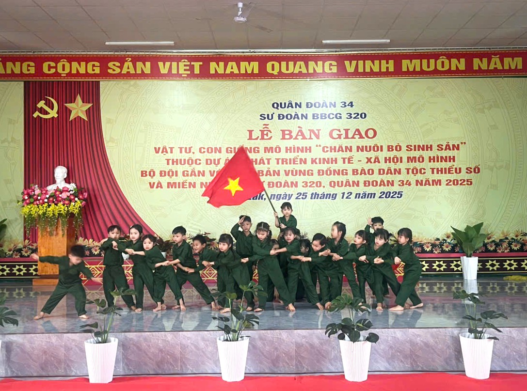 z7362927312244_923218af4d9681e466e9b0864c14e359